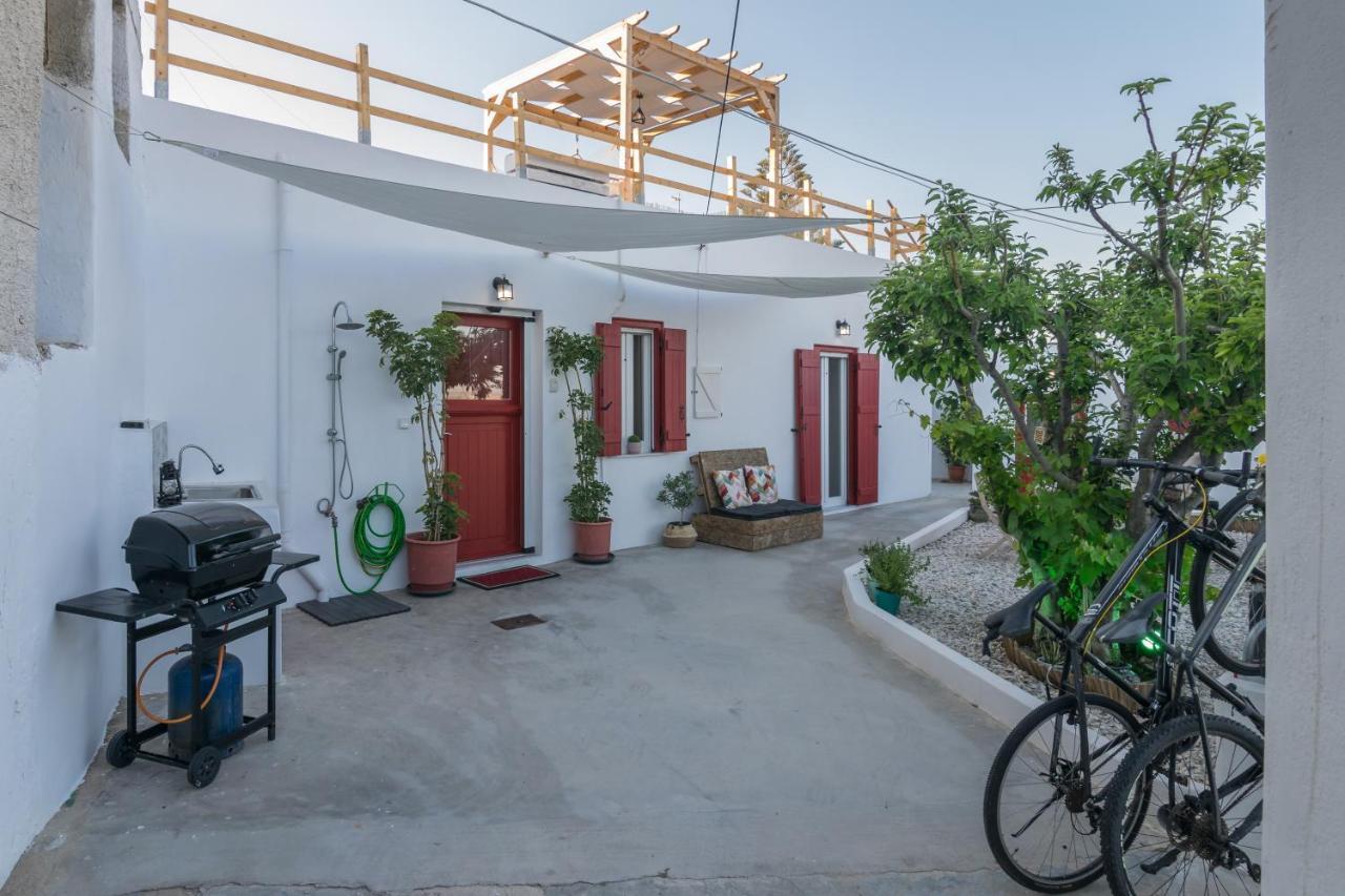 Milos Guesthouse Triovasálos Exterior foto